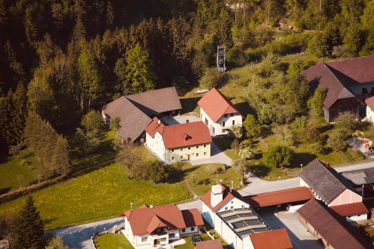 Apartment Mona'S Home Sankt Pankraz Exterior photo